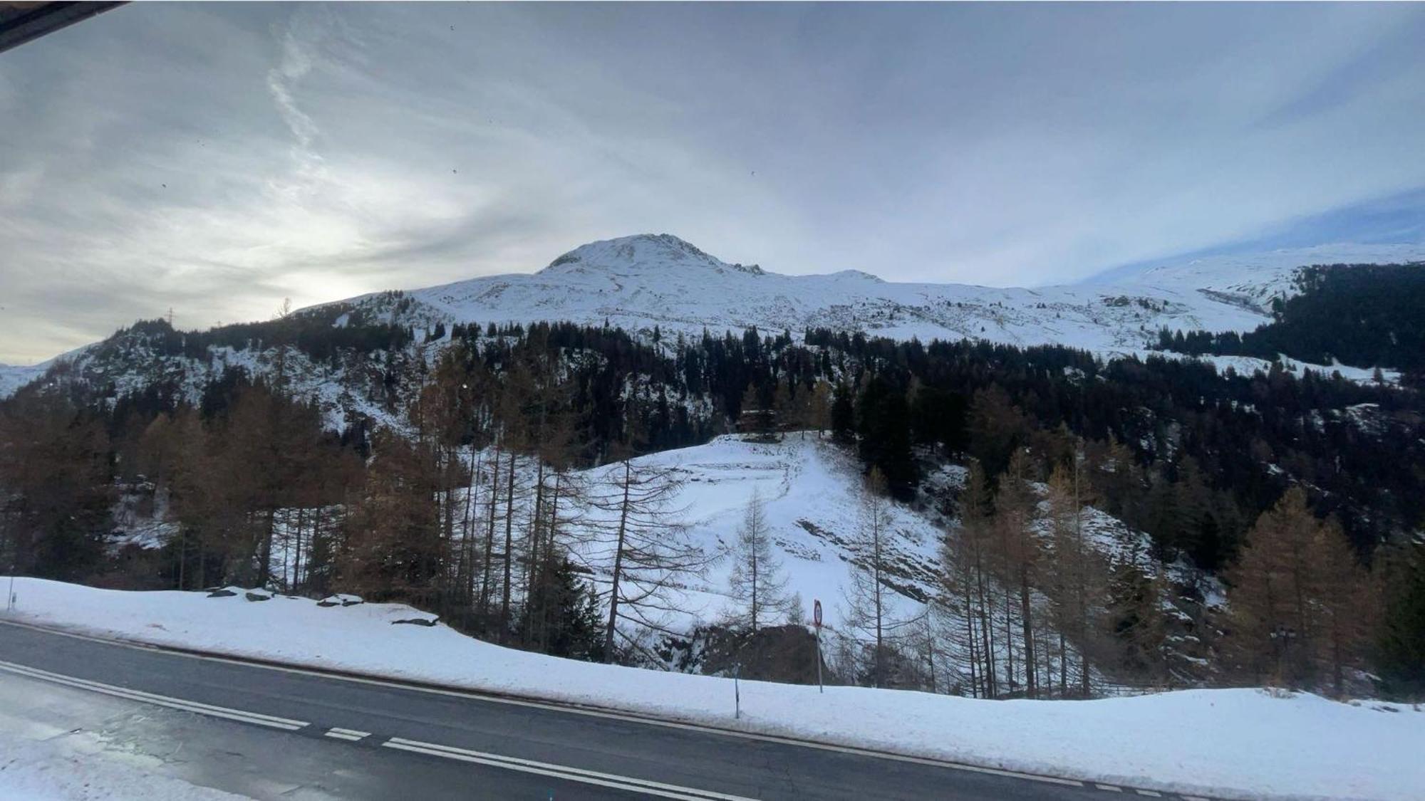 Les Nis Bourg-Saint-Pierre Exterior foto