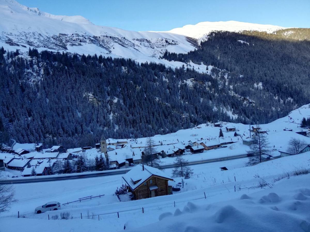 Les Nis Bourg-Saint-Pierre Exterior foto